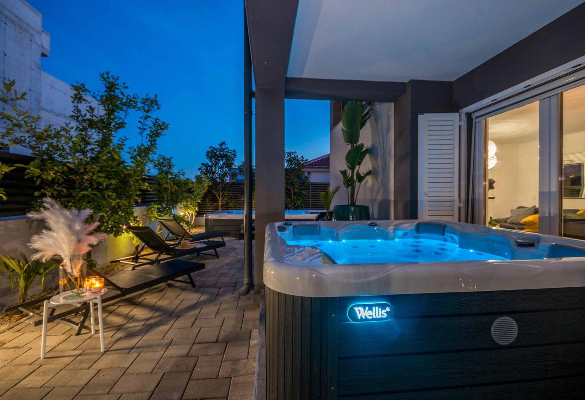 House With Pool Ledenko Apartment บีโอกราดนาโมรู ภายนอก รูปภาพ