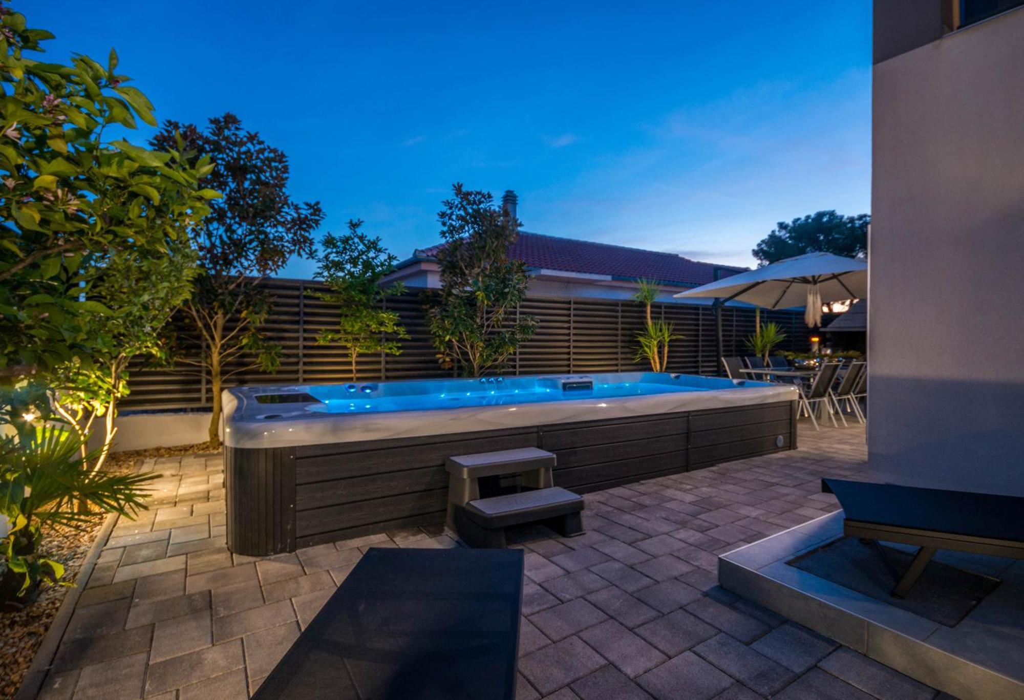 House With Pool Ledenko Apartment บีโอกราดนาโมรู ภายนอก รูปภาพ