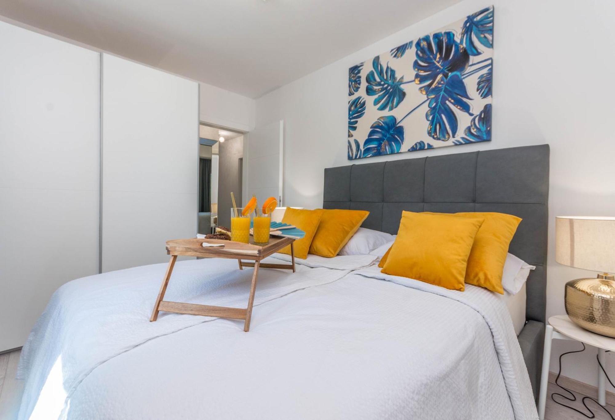 House With Pool Ledenko Apartment บีโอกราดนาโมรู ภายนอก รูปภาพ