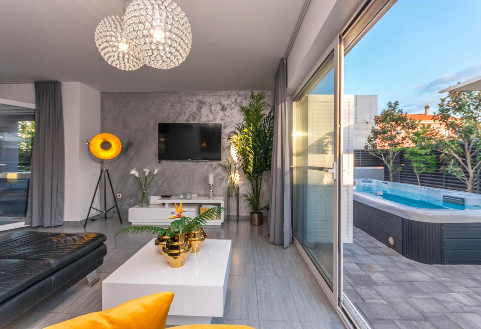 House With Pool Ledenko Apartment บีโอกราดนาโมรู ภายนอก รูปภาพ